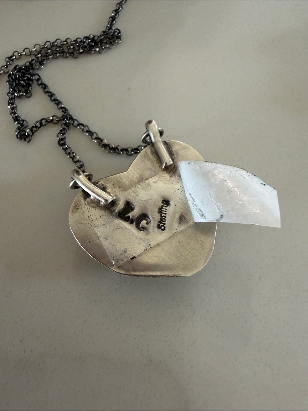 Larson Chee, Navajo Handmade, Mine #8 Sterling Silver Heart Necklace - A - Picture 5 of 5